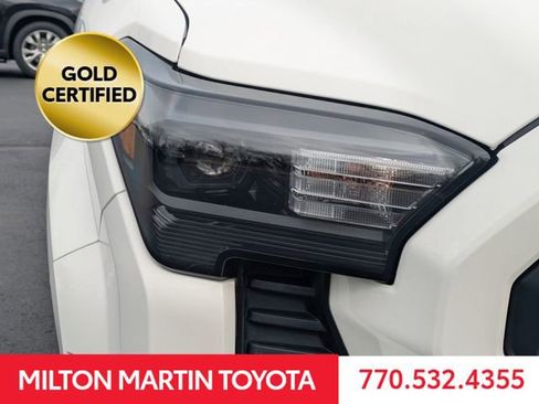 Certified 2024 Toyota Tacoma SR5 image 10