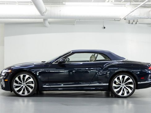 New 2026 Bentley Continental GTC AWD/4WD image 2