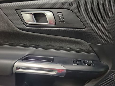 Used 2024 Ford Mustang Coupe image 18