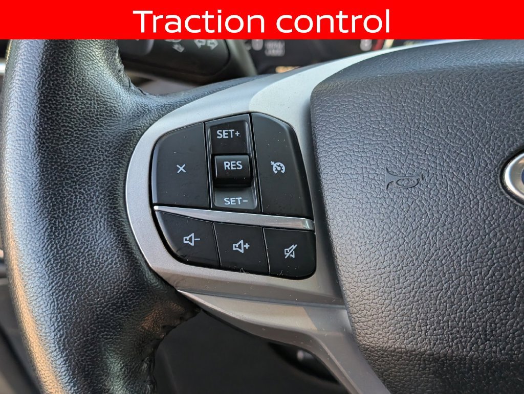 Used 2022 Ford Explorer XLT w/ Equipment Group 202A RWD image 25