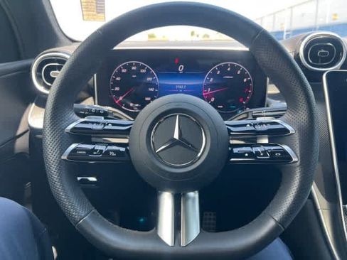 Used 2026 Mercedes-Benz GLC 300 image 24