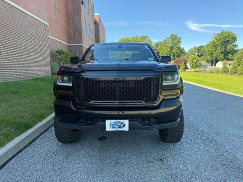 Used 2017 Chevrolet Silverado 1500 Custom w/ Custom Convenience Package AWD/4WD image 2