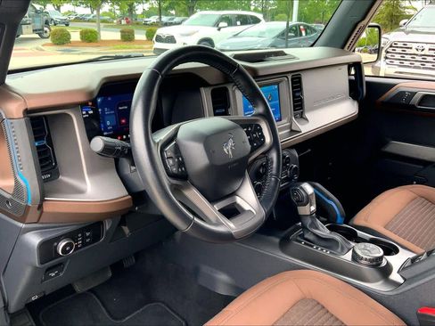 Used 2023 Ford Bronco Outer Banks AWD/4WD image 17