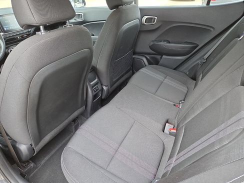 Used 2026 Hyundai Venue SEL FWD image 12