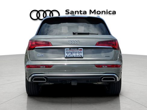 Used 2023 Audi Q5 e Premium w/ Convenience Package AWD/4WD image 7