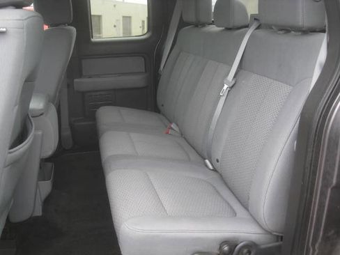 Used 2014 Ford F150 XLT w/ XLT Chrome Package AWD/4WD image 17
