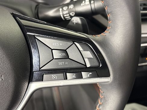 Used 2023 Nissan Altima 2.5 SR FWD image 18