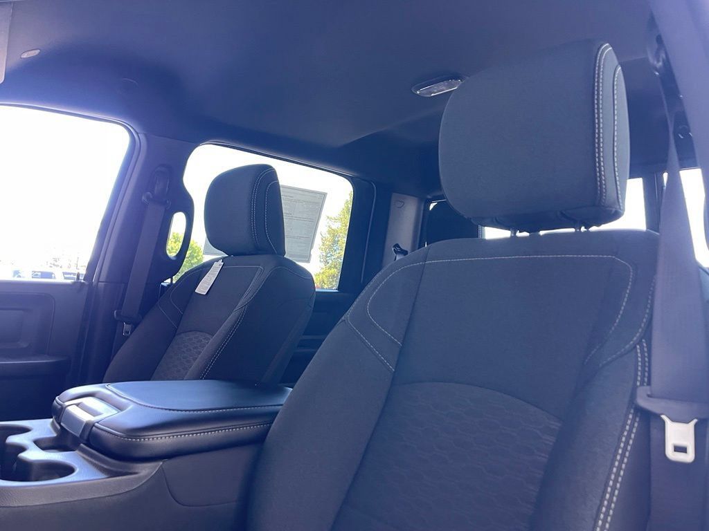 New 2026 RAM 3500 Tradesman AWD/4WD image 10