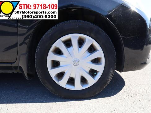 Used 2012 Nissan Versa SV w/ Convenience Pkg FWD image 23