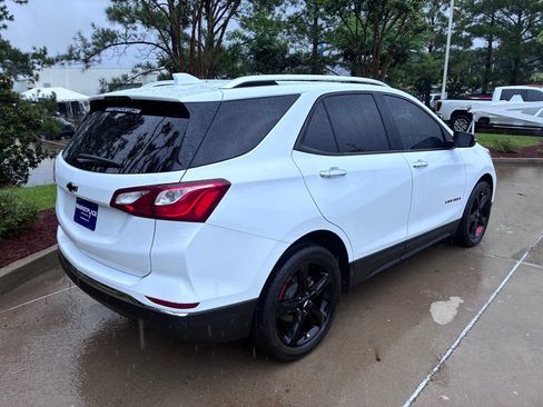 Used 2021 Chevrolet Equinox Premier w/ Redline Edition FWD image 6