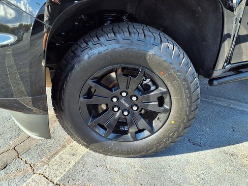 Used 2021 GMC Canyon AT4 image 31