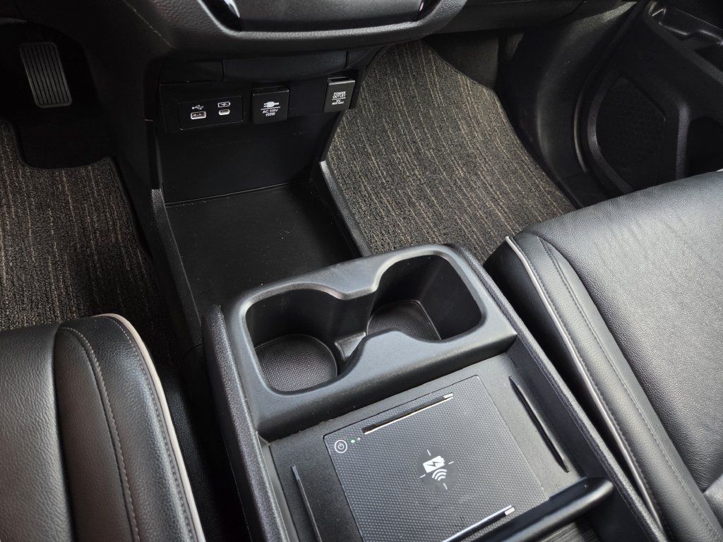 Certified 2025 Honda Odyssey Touring image 13