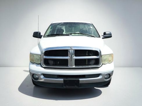 Used 2004 Dodge Ram 2500 Truck SLT w/ Trailer Tow Group image 2