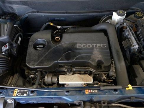 Used 2020 Chevrolet Equinox LT image 46