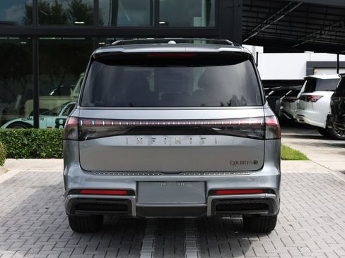 Certified 2026 INFINITI QX80 4WD w/ Sport Exterior Package image 6