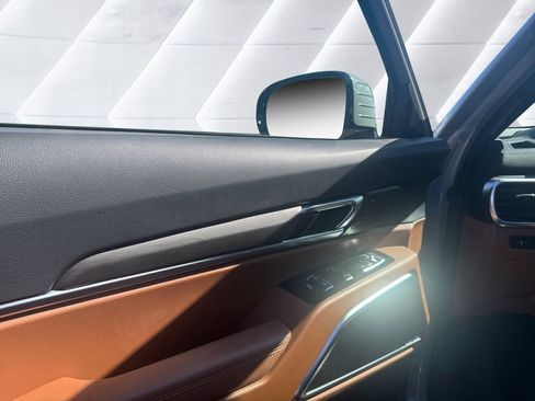 Used 2024 Kia Telluride SX Prestige X-Line image 12