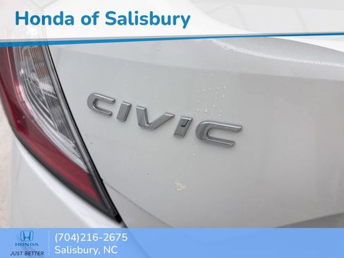 Used 2019 Honda Civic EX image 8