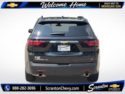 Used 2023 Chevrolet Traverse LT AWD/4WD image 4