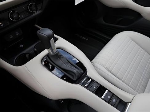 New 2026 Honda HR-V LX image 22