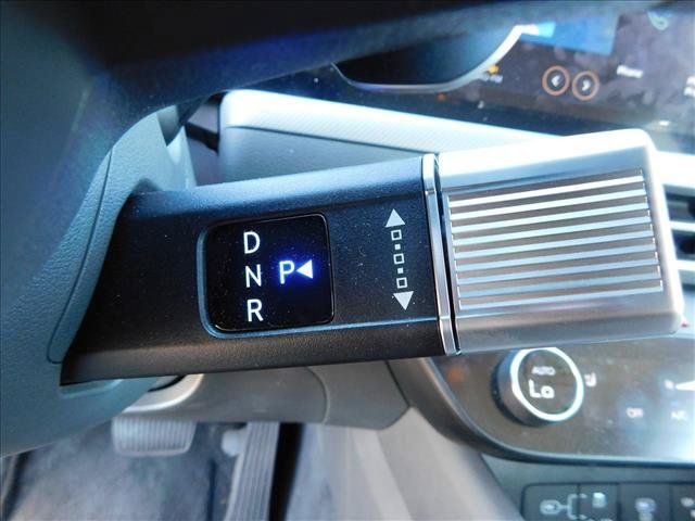 Used 2025 Hyundai Sonata SEL FWD image 11