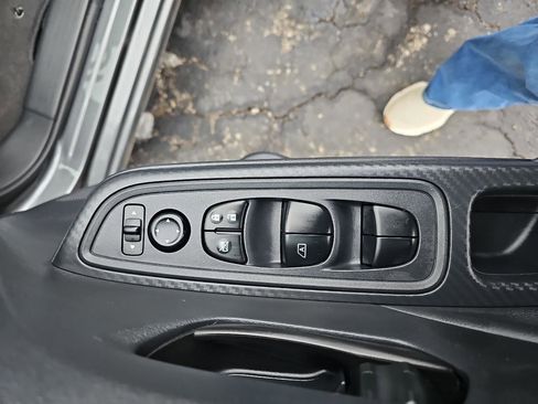 Used 2024 Nissan Versa S image 9