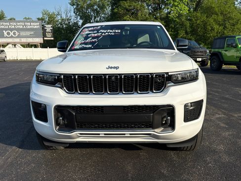 Used 2022 Jeep Grand Cherokee Overland w/ Adv Protech Group III AWD/4WD image 4