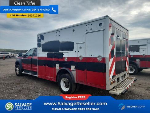 Used 2017 Ford F550 4x4 SuperCab Super Duty image 3