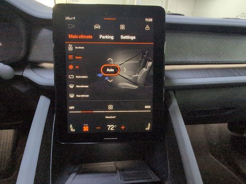 Certified 2023 Polestar Polestar 2 w/ Pilot Pack image 15