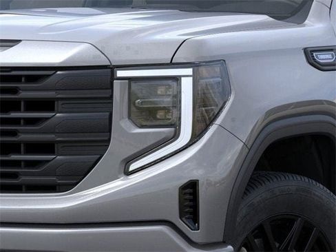 New 2025 GMC Sierra 1500 Pro w/ Graphite Edition image 34