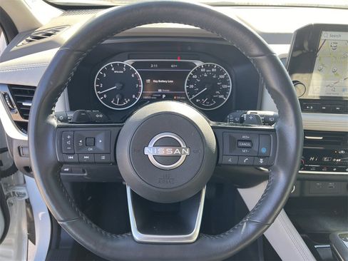 Certified 2023 Nissan Rogue SL w/ SL Premium Package image 8