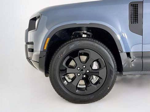 Used 2026 Land Rover Defender 110 X-Dynamic SE AWD/4WD image 27