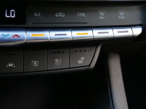 Used 2022 Cadillac CT5 V Blackwing w/ Carbon Fiber Package 2 RWD image 16