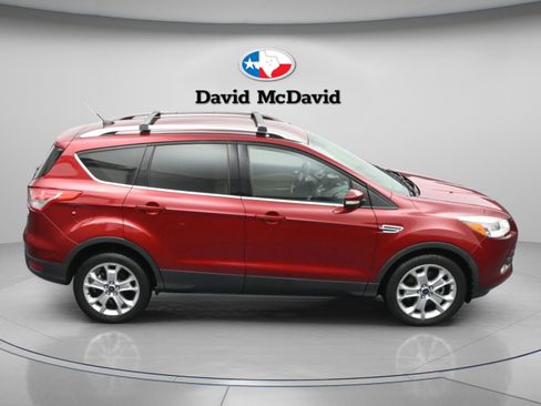 Used 2015 Ford Escape Titanium FWD image 42