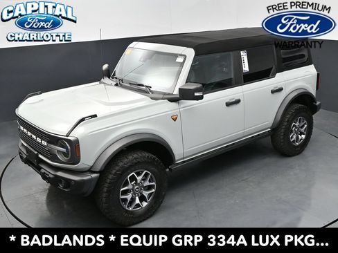 Used 2022 Ford Bronco Badlands AWD/4WD image 30
