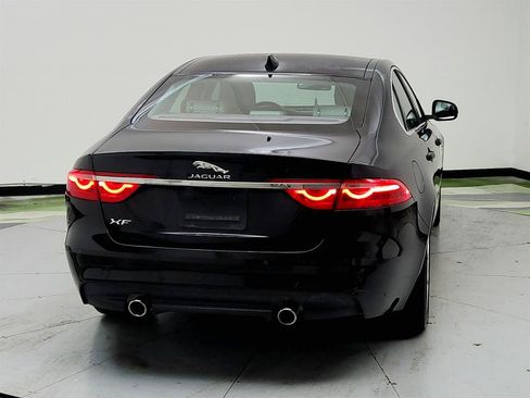 Used 2016 Jaguar XF Prestige RWD image 6