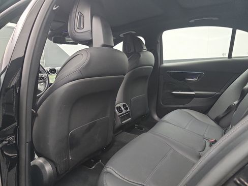 Used 2025 Mercedes-Benz C 300 Sedan image 41