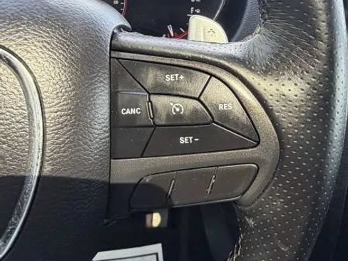 Used 2018 Dodge Durango GT w/ Premium Group AWD/4WD image 32
