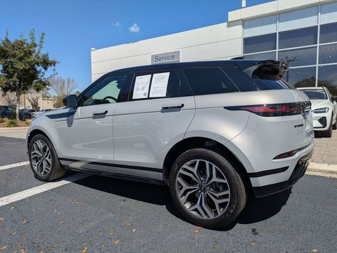 Used 2022 Land Rover Range Rover Evoque R-Dynamic S image 4