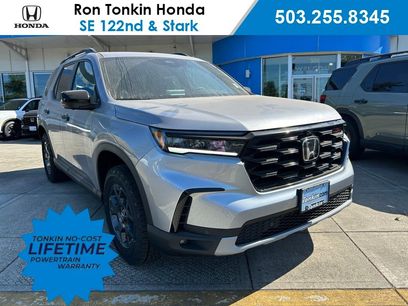 New 2025 Honda Pilot TrailSport