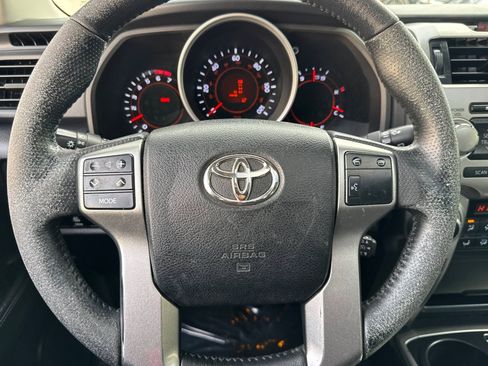 Used 2010 Toyota 4Runner Limited image 15