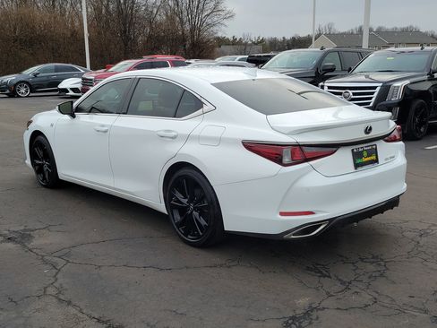Used 2024 Lexus ES 350 F Sport image 3
