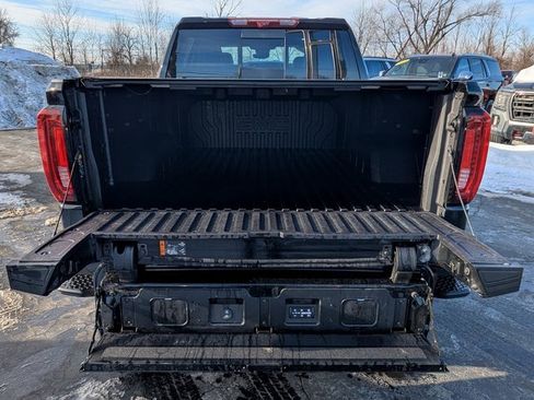 Used 2025 GMC Sierra 1500 Denali Ultimate image 6