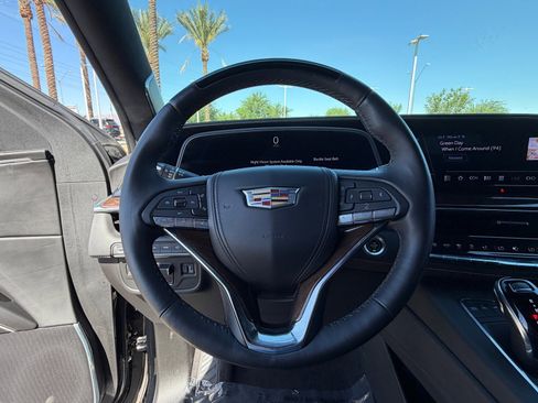 Used 2022 Cadillac Escalade Sport Platinum w/ LPO, ONYX Package AWD/4WD image 23