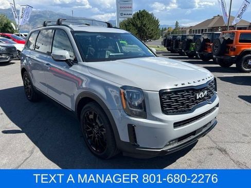 Used 2022 Kia Telluride SX w/ SX Prestige Package AWD/4WD image 9
