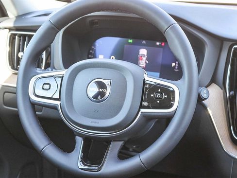 New 2026 Volvo XC60 B5 Core image 18