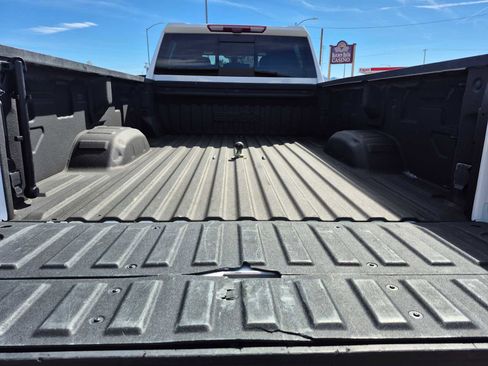 Used 2023 Chevrolet Silverado 3500 High Country w/ Technology Package image 6