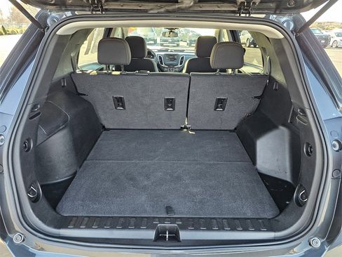 Used 2021 Chevrolet Equinox LT image 14