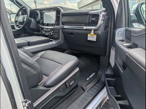 New 2025 Ford F150 Lariat w/ Equipment Group 502A High image 28