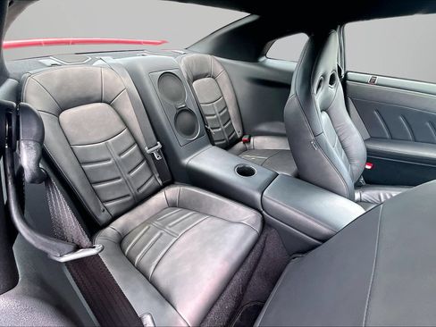 Used 2020 Nissan GT-R Premium w/ Premium Interior Package AWD/4WD image 23