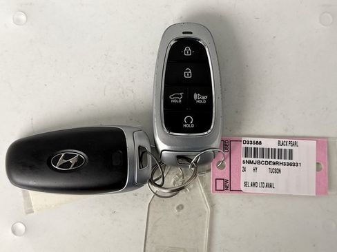 Used 2024 Hyundai Tucson SEL AWD/4WD image 10